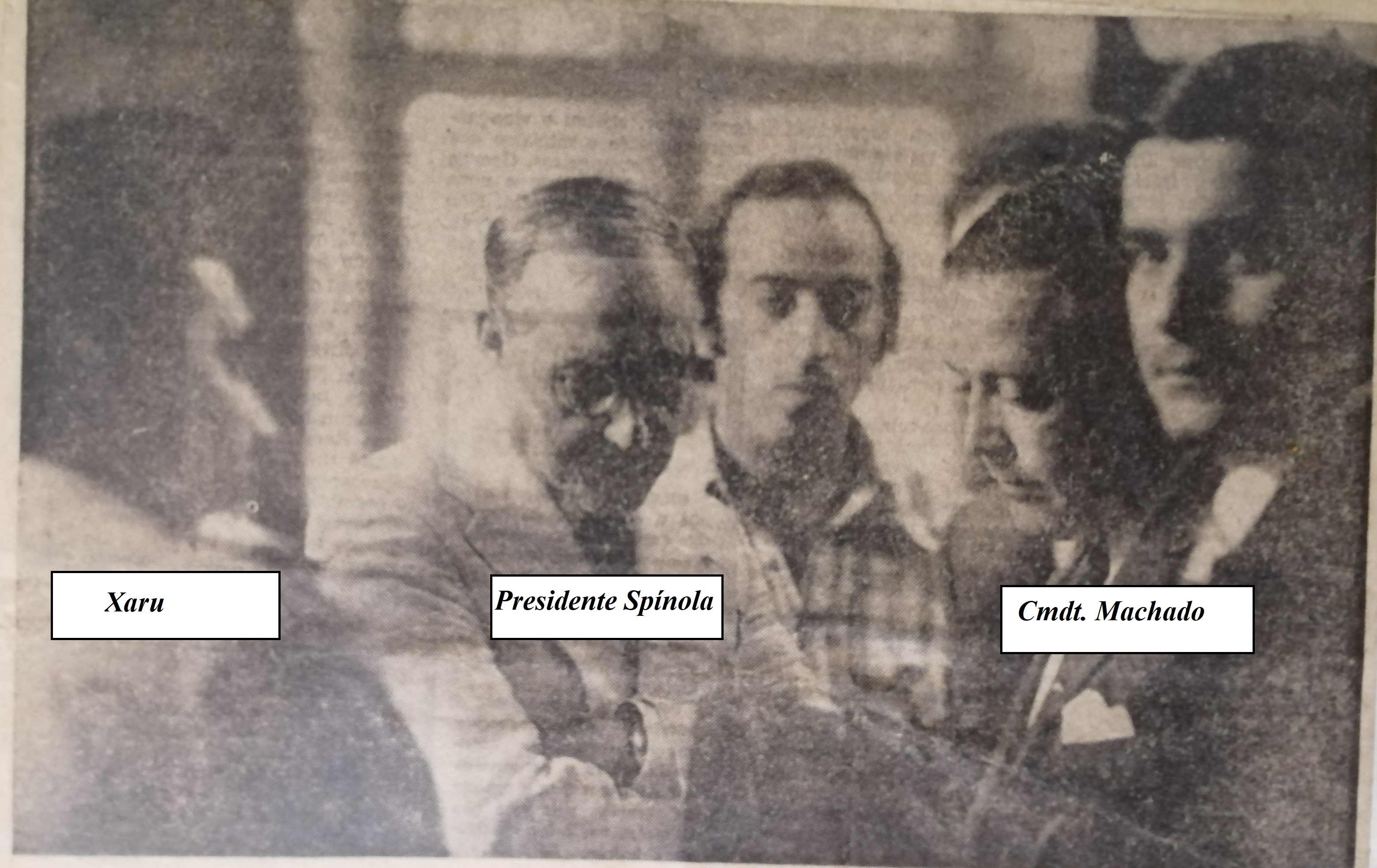 Imagem que testemunha o encontro entre os Bombeiros da Mealhada e o Presidente da República, António de Spínola, em Agosto de 1974.
